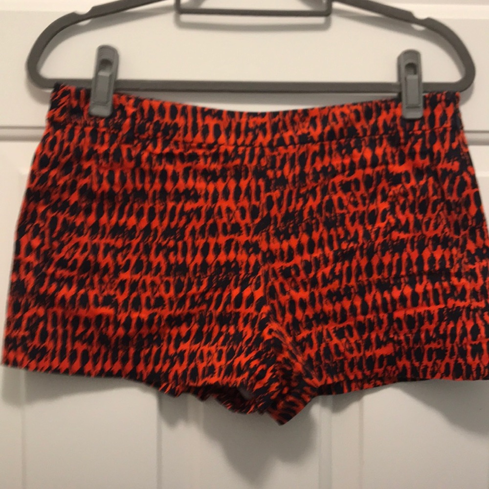 French Connection Printed shorts with pockets